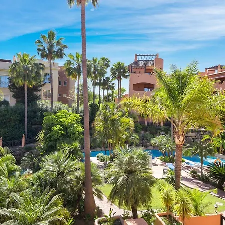 Apartment Beautifull Penthouse, Big Solarium With Seaview And Exotic Oasis Gardens *