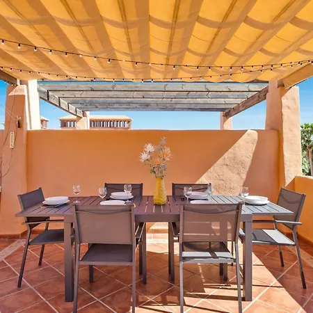 Beautifull Penthouse, Big Solarium With Seaview And Exotic Oasis Gardens *
