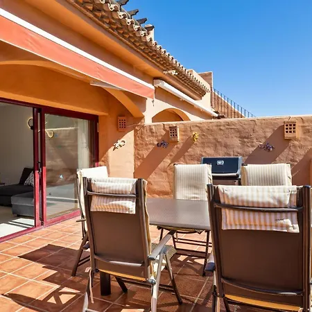 Beautifull Penthouse, Big Solarium With Seaview And Exotic Oasis Gardens Apartment *