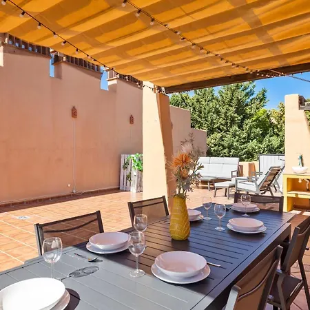Beautifull Penthouse, Big Solarium With Seaview And Exotic Oasis Gardens Estepona
