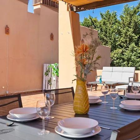 Beautifull Penthouse, Big Solarium With Seaview And Exotic Oasis Gardens *