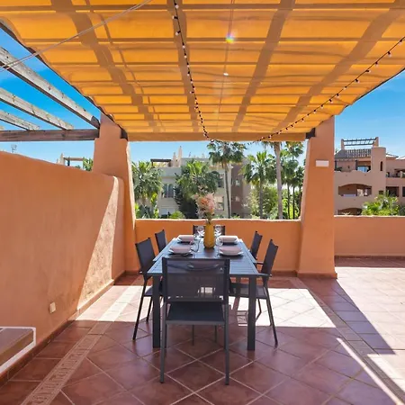 Beautifull Penthouse, Big Solarium With Seaview And Exotic Oasis Gardens