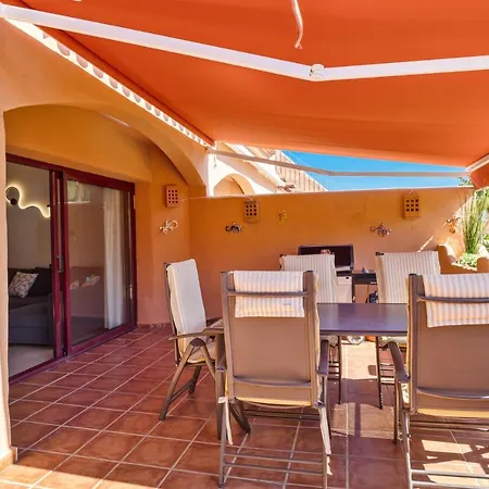 Beautifull Penthouse, Big Solarium With Seaview And Exotic Oasis Gardens Apartment *
